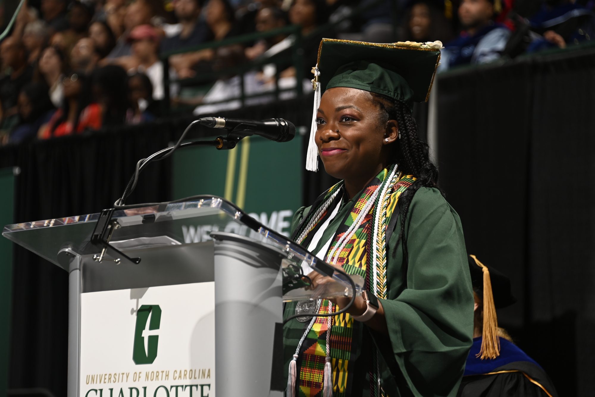 Dezanii Lewis speaks at commencement.