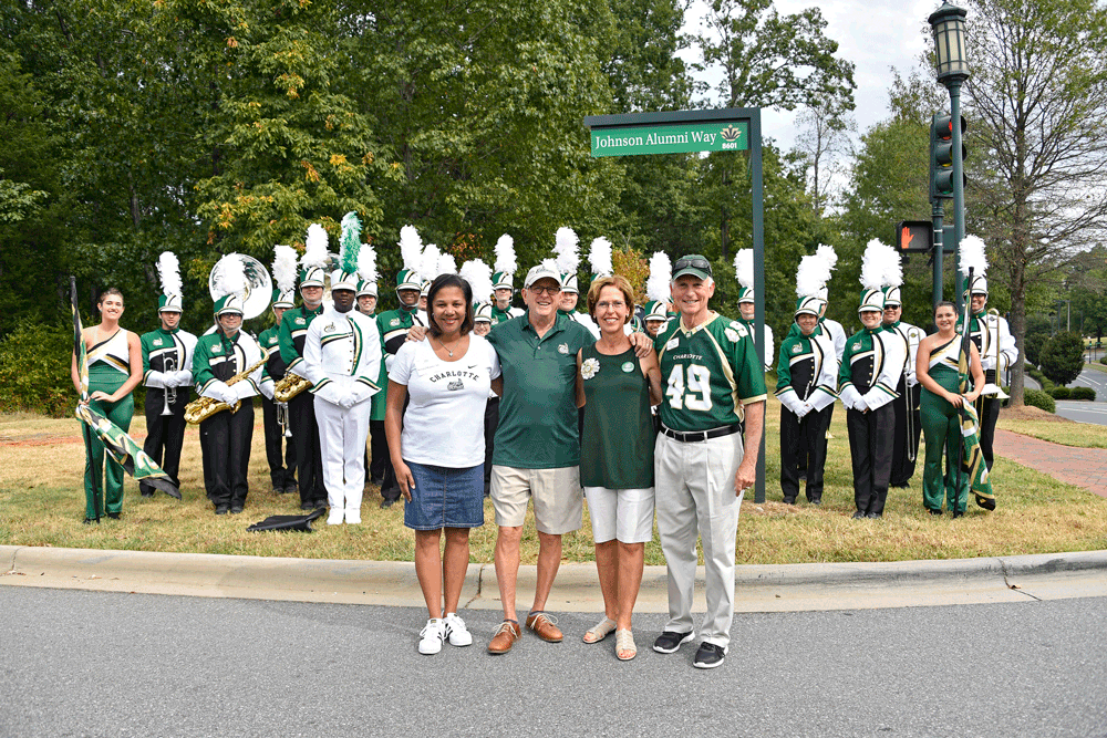 Johnson Alumni Way named for Gene and Vicki Johnson