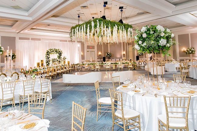 Lance Devereux floral wedding design